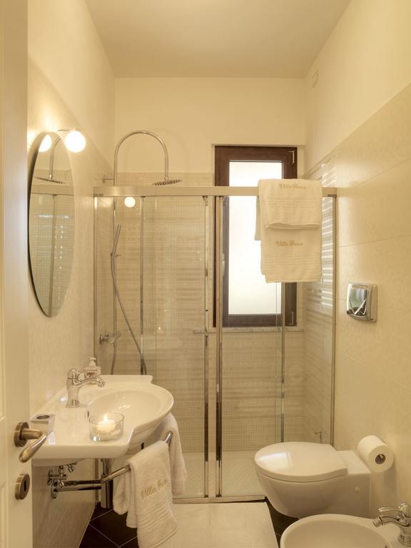 Villa Grace Tombolato Montesilvano Exterior photo