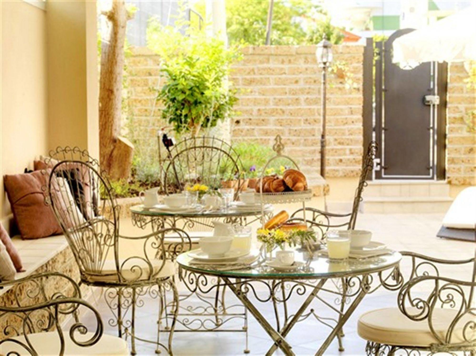 Villa Grace Tombolato Montesilvano Exterior photo